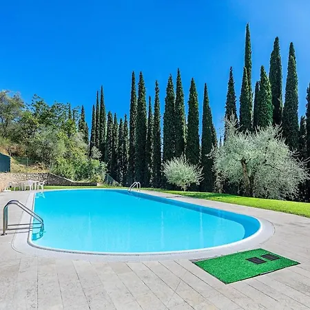 Al Vittoriale 3 By Wonderful Italy Apartment