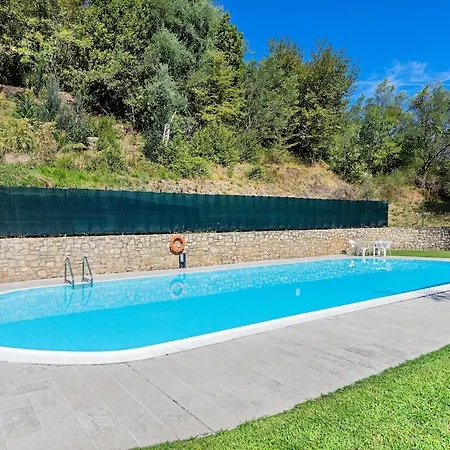 Apartment Al Vittoriale 3 By Wonderful Italy
